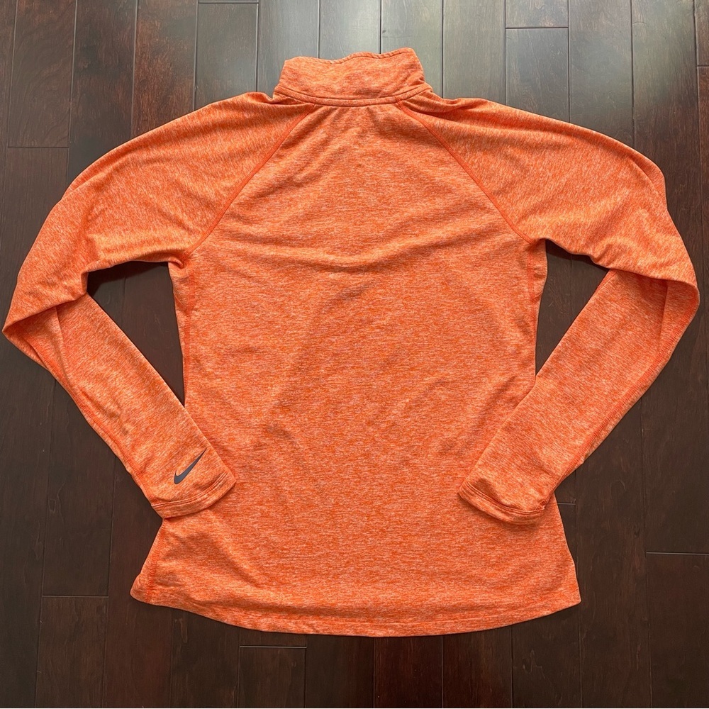 Nike NFL Denver Broncos Dri-Fit Long Sleeve Womens Shirt Quarter Zip Medium - Picture 9 of 9